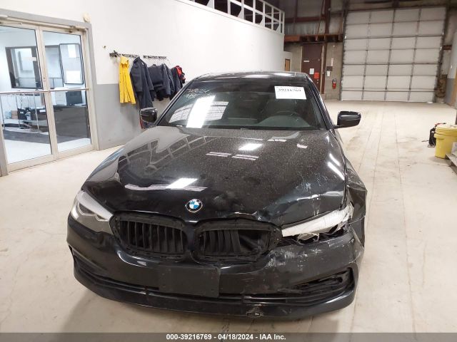 WBAJA7C58JWA71043 BMW 530i Xdrive