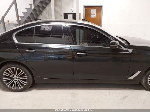 WBAJA7C58JWA71043 BMW 530i Xdrive