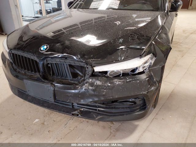 WBAJA7C58JWA71043 BMW 530i Xdrive