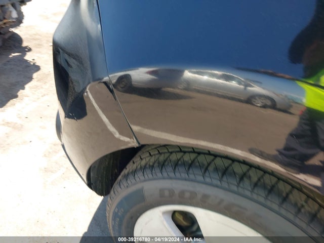 KIA Soul 2014 KNDJN2A21E7038384 Image 6