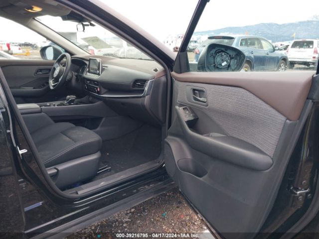 5N1BT3AA3PC825754 Nissan Rogue S Fwd