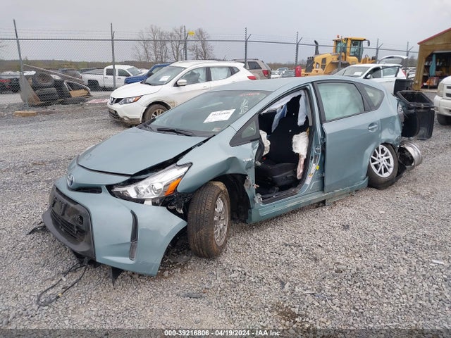 Toyota Prius V Three 2017 JTDZN3EUXHJ056829 Image 2