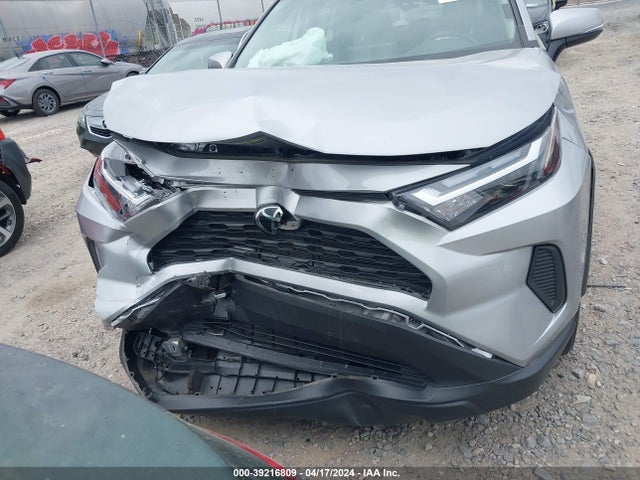 Toyota Rav4 Xle 2023 2T3W1RFV1PW242641 Image 12
