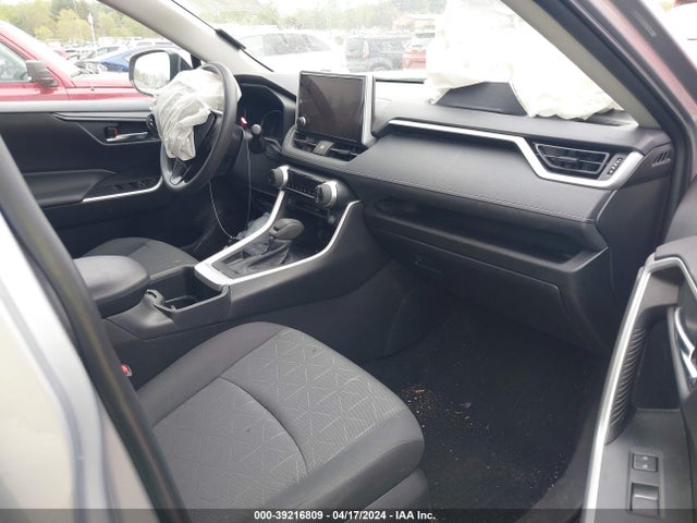 Toyota Rav4 Xle 2023 2T3W1RFV1PW242641 Image 5