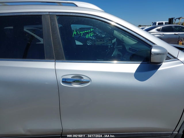 Nissan ROGUE S 2016 JN8AT2MV6GW149179 Image 14