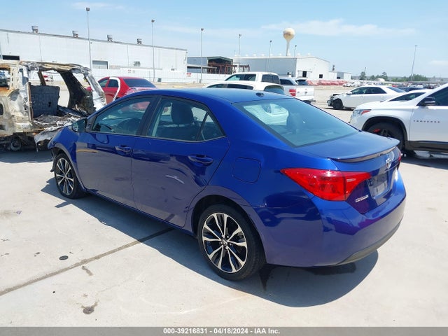 Toyota COROLLA SE 2018 2T1BURHE7JC990783 Image 3