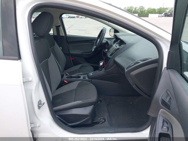 Ford FOCUS S 2014 1FADP3E26EL390011 Image 5