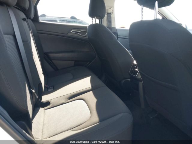 KNDPUCAG4P7015649 KIA Sportage Hybrid Lx