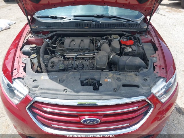 Ford Taurus Limited 2018 1FAHP2F84JG113942 Image 10