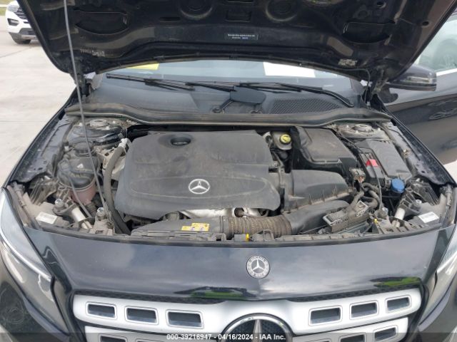 WDCTG4EB2JJ422514 Mercedes-Benz GLA 250