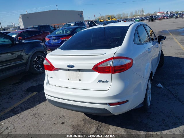 Ford FIESTA SE 2016 3FADP4BJ8GM174907 Image 16