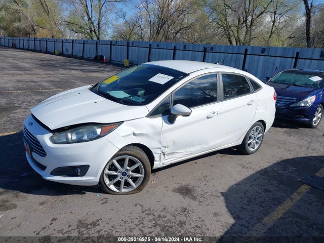 Ford FIESTA SE 2016 3FADP4BJ8GM174907 Image 2