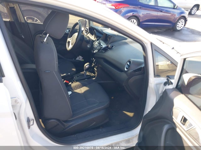 Ford FIESTA SE 2016 3FADP4BJ8GM174907 Image 5