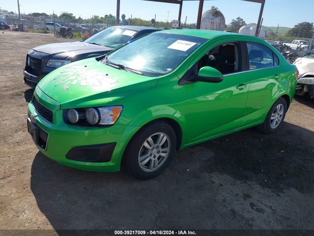 Chevrolet Sonic Lt Auto 2016 1G1JC5SG3G4109504 Image 2