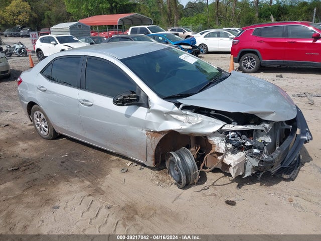 2015 2T1BURHE5FC372790 main image