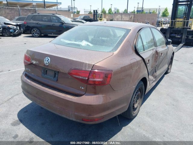 3VW267AJ4GM381394 Volkswagen Jetta 1.4t S