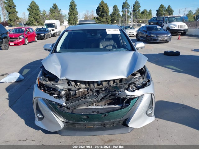 Toyota Prius Prime Advanced 2017 JTDKARFP2H3037186 Image 12