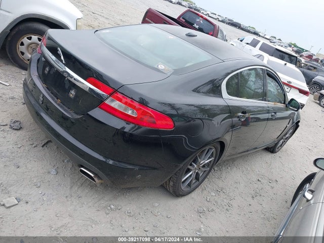 2010 JAGUAR XF SAJWA0FA0AHR51214 Photo 3