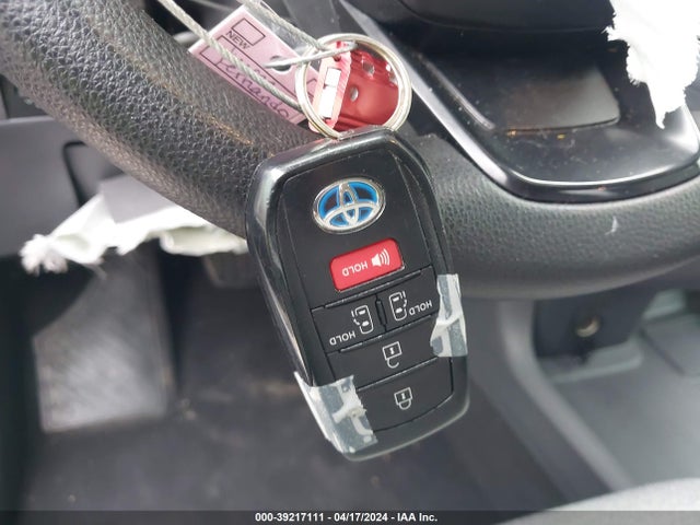 Toyota SIENNA LE 2022 5TDKRKEC0NS108622 Image 11