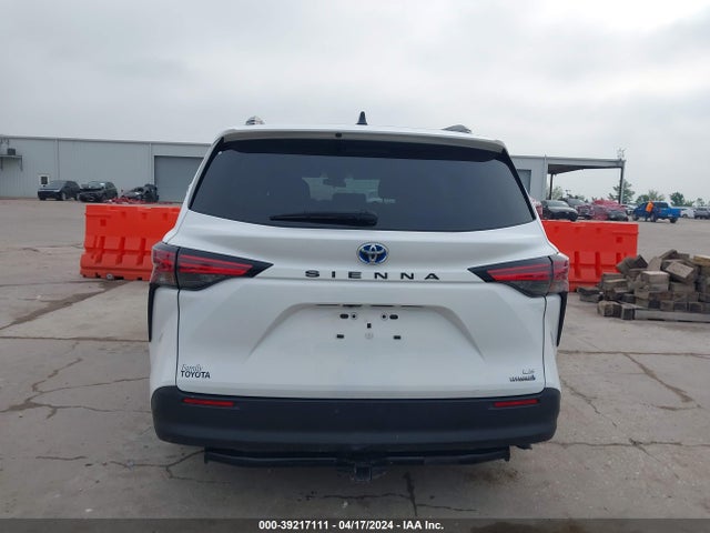 Toyota SIENNA LE 2022 5TDKRKEC0NS108622 Image 17