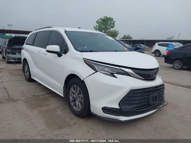 Toyota SIENNA LE 2022 5TDKRKEC0NS108622 Image 19