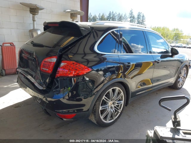 2012 PORSCHE CAYENNE WP1AB2A21CLA44777 Photo 3