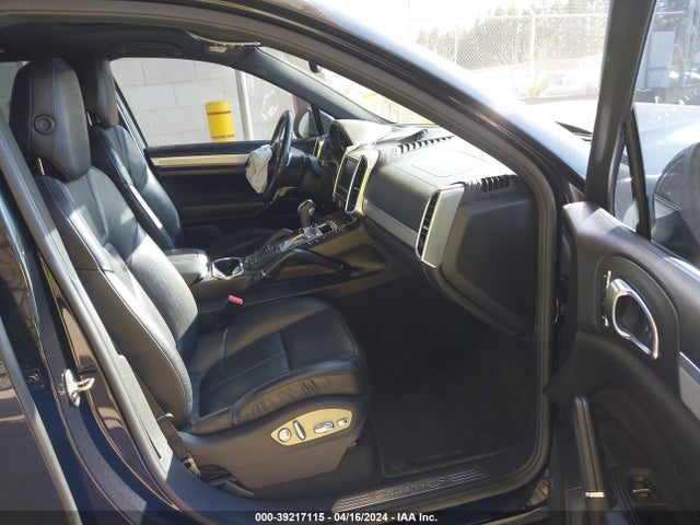 2012 PORSCHE CAYENNE WP1AB2A21CLA44777 Photo 4