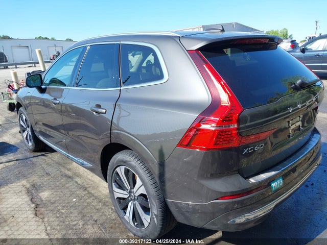 YV4H60DN5P1364374 Volvo Xc60 Recharge Plug-in Hybrid T8 Plus Bright Theme