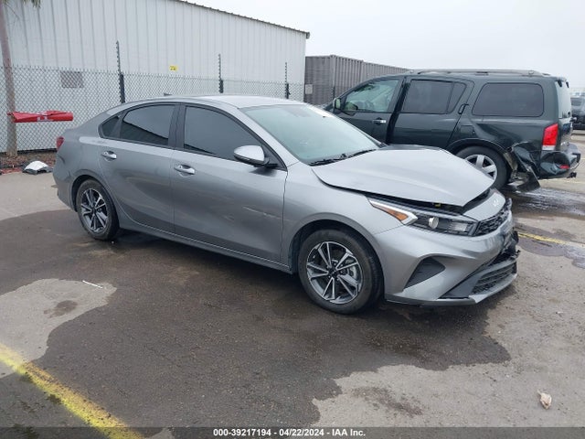 KIA Forte Lxs 2022 3KPF24AD5NE471945 Image 1