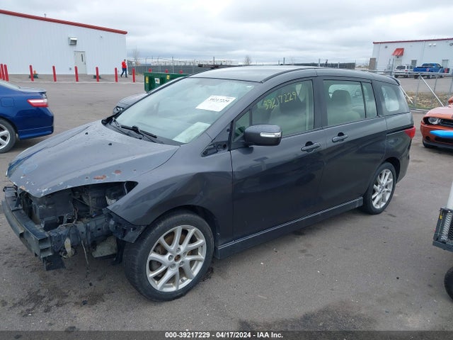 Mazda Mazda5 Touring 2014 JM1CW2CL3E0162998 Image 2
