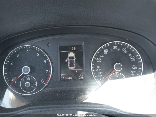 1VWBS7A36FC055559 Volkswagen Passat 1.8t Se