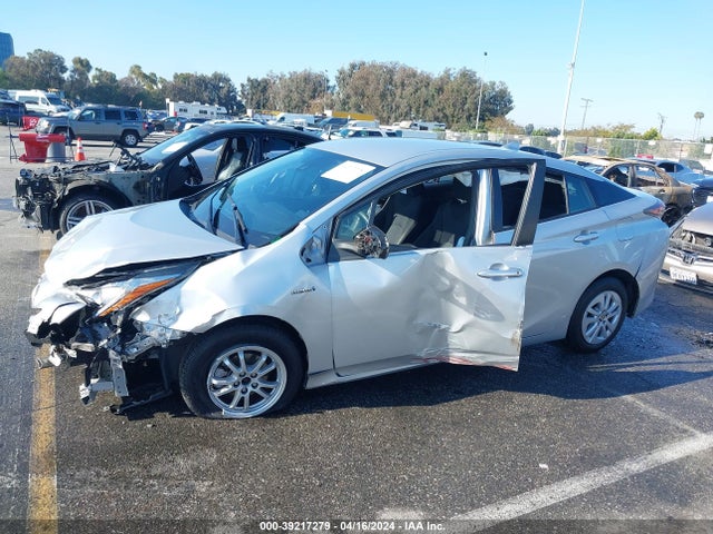 Toyota Prius One 2018 JTDKBRFU7J3604646 Image 14