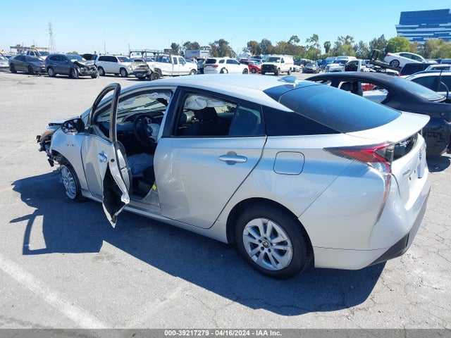 Toyota Prius One 2018 JTDKBRFU7J3604646 Image 3