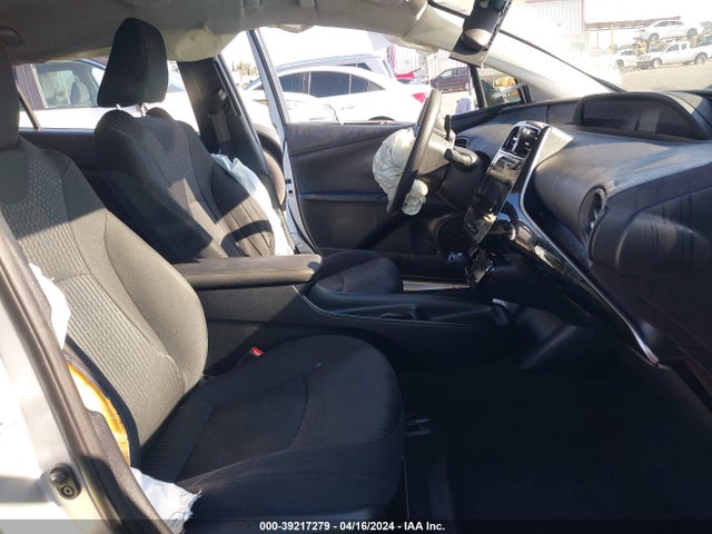Toyota Prius One 2018 JTDKBRFU7J3604646 Image 5