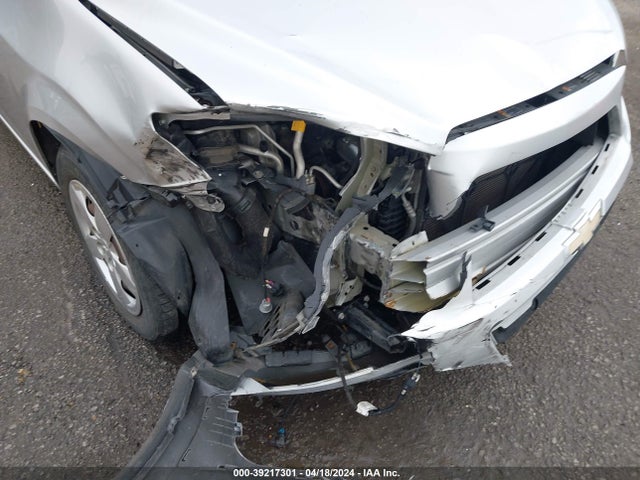Chevrolet Sonic Ls Auto 2014 1G1JA5SH8E4195758 Image 6