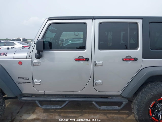 1C4HJWDG6JL929734 Jeep Wrangler Jk Unlimited Sport S 4x4