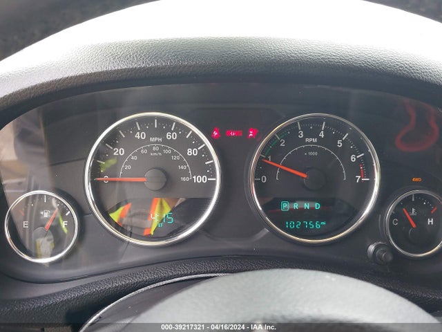 1C4HJWDG6JL929734 Jeep Wrangler Jk Unlimited Sport S 4x4
