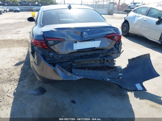 ZARFAEBN0J7565330 Alfa Romeo Giulia Rwd