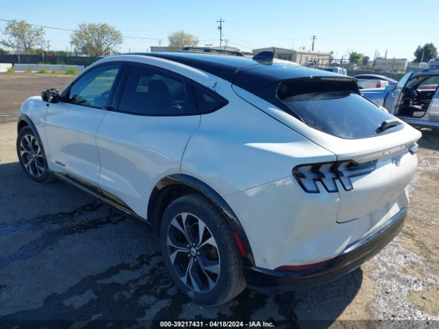 3FMTK3R70NMA23898 Ford Mustang Mach-e Premium