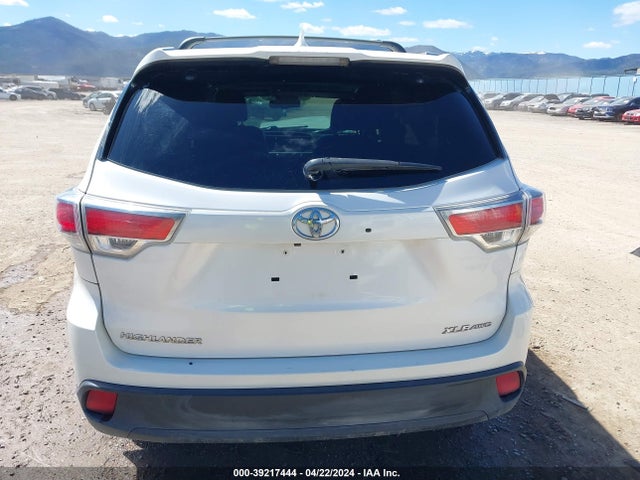 Toyota Highlander Xle V6 2015 5TDJKRFH0FS175595 Image 17