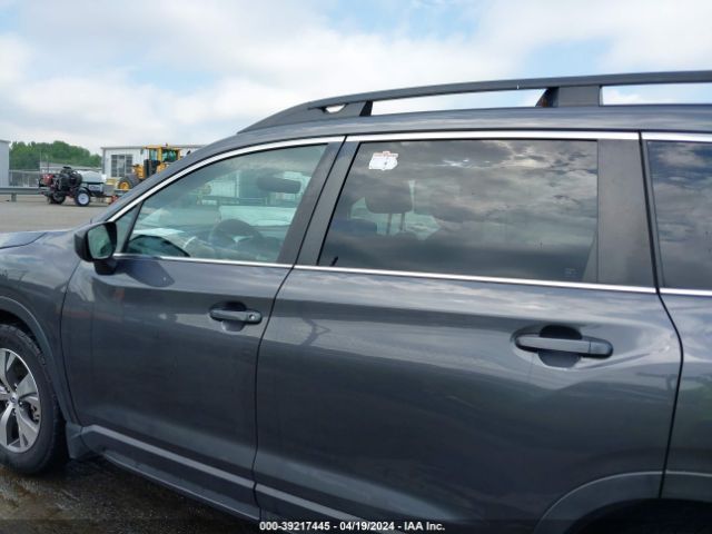 4S4WMAFD5L3462986 Subaru Ascent Premium