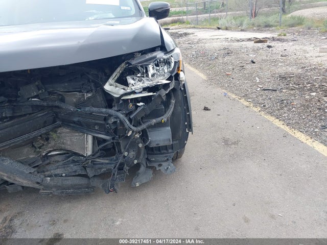 Nissan ROGUE SV 2018 KNMAT2MT7JP515999 Image 6