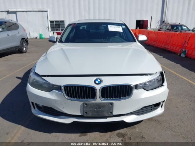 WBA3C3C54EP661166 BMW 320i Xdrive