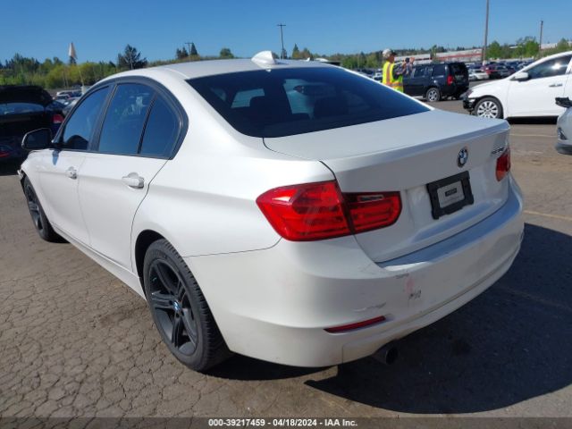 WBA3C3C54EP661166 BMW 320i Xdrive