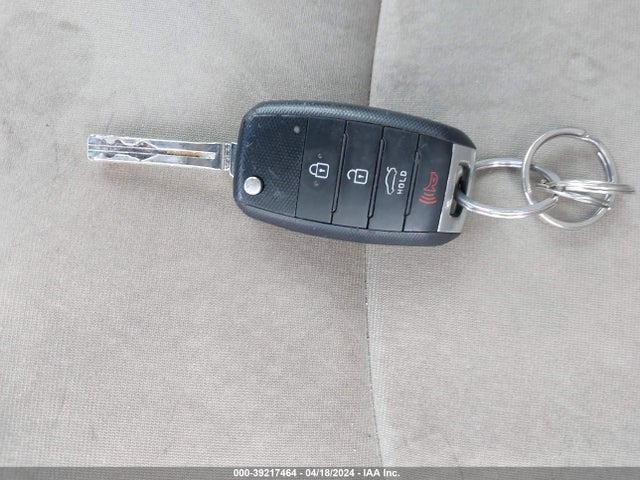 KIA Optima Lx 2015 KNAGM4A77F5639989 Image 11