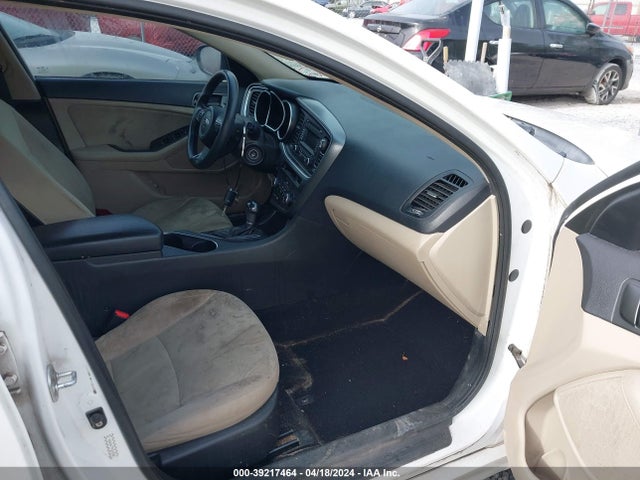 KIA Optima Lx 2015 KNAGM4A77F5639989 Image 5