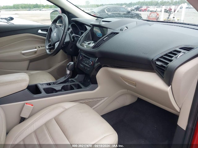 Ford Escape Titanium 2017 1FMCU0J91HUF09755 Image 5