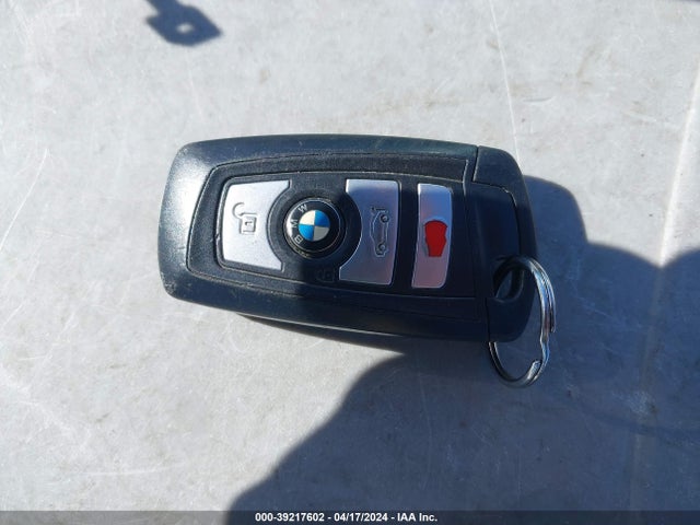BMW 550i 2016 WBAKN9C52GD962340 Image 11