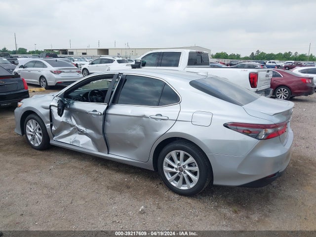 Toyota CAMRY LE 2024 4T1C11AK7RU901562 Image 14