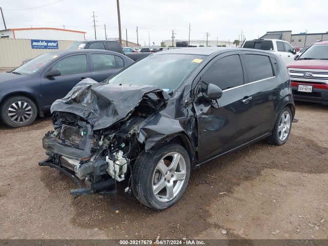 Chevrolet Sonic Ltz Auto 2016 1G1JE6SB3G4144239 Image 2